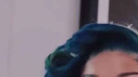 Cardi B y el alcalde de NYC, Zohran Mamdani, en el video de anuncio de su alianza.