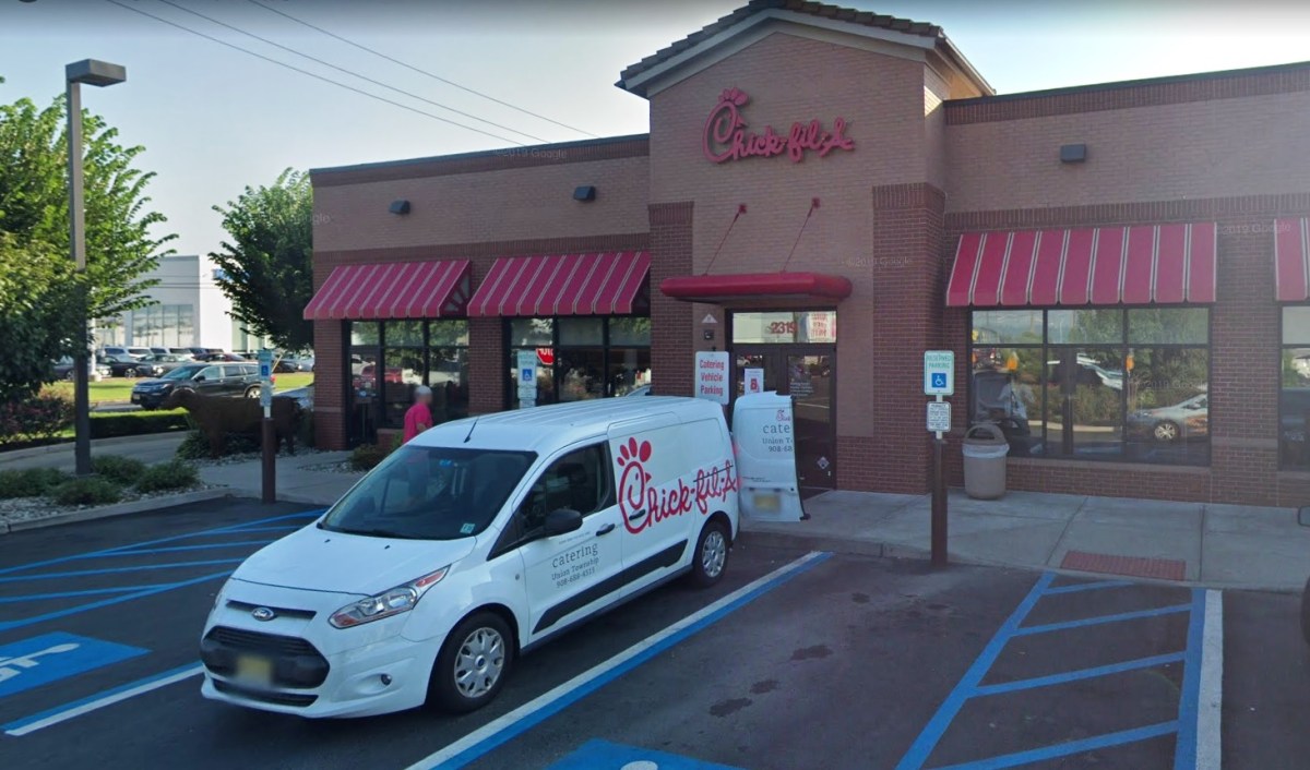 Cacería humana en NJ: 1 muerto, 6 heridos en restaurante