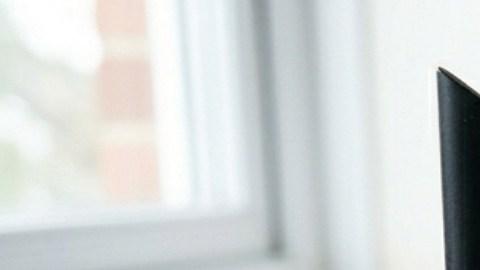 Este truco surgió bajo la idea de que el metal de la moneda podría "estabilizar" la señal o actuar como una una "extensión de antena".