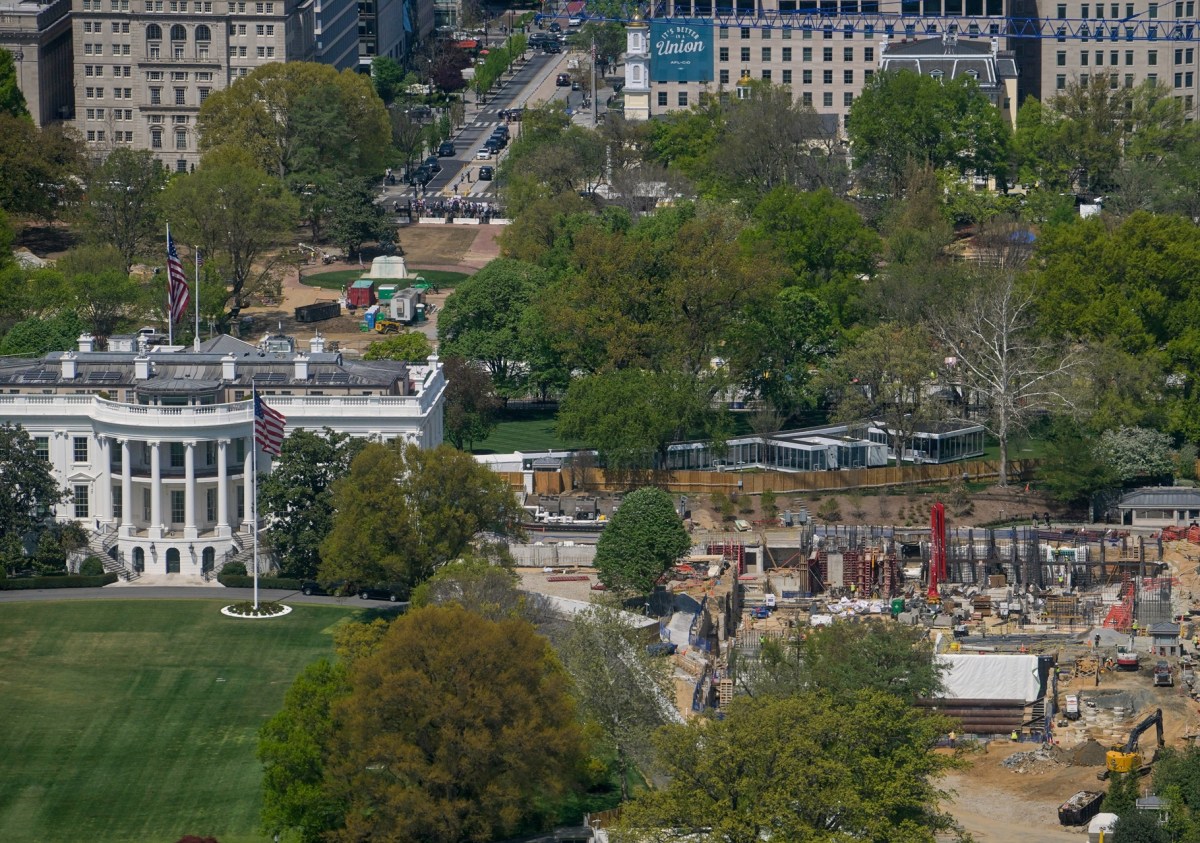 Tribunal pide evaluar riesgos en seguridad tras suspensión del salón de baile en la Casa Blanca