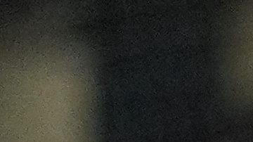 El jardinero derecho de la República Dominicana, Fernando Tatis Jr., a la izquierda, camina con su padre, Fernando Tatis Sr.,