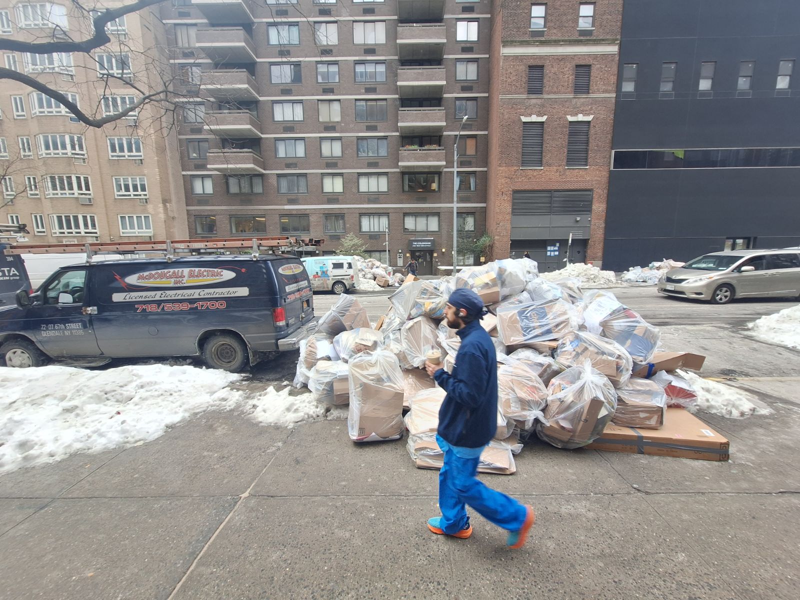 State Lawmakers Push NYC Big-Packaging Tax as DSNY Tracks 24 Million Pounds of Daily Waste
