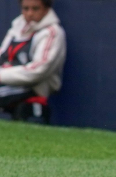 Murió exfutbolista Jake Hall tras chocar contra al salir de una fiesta en España