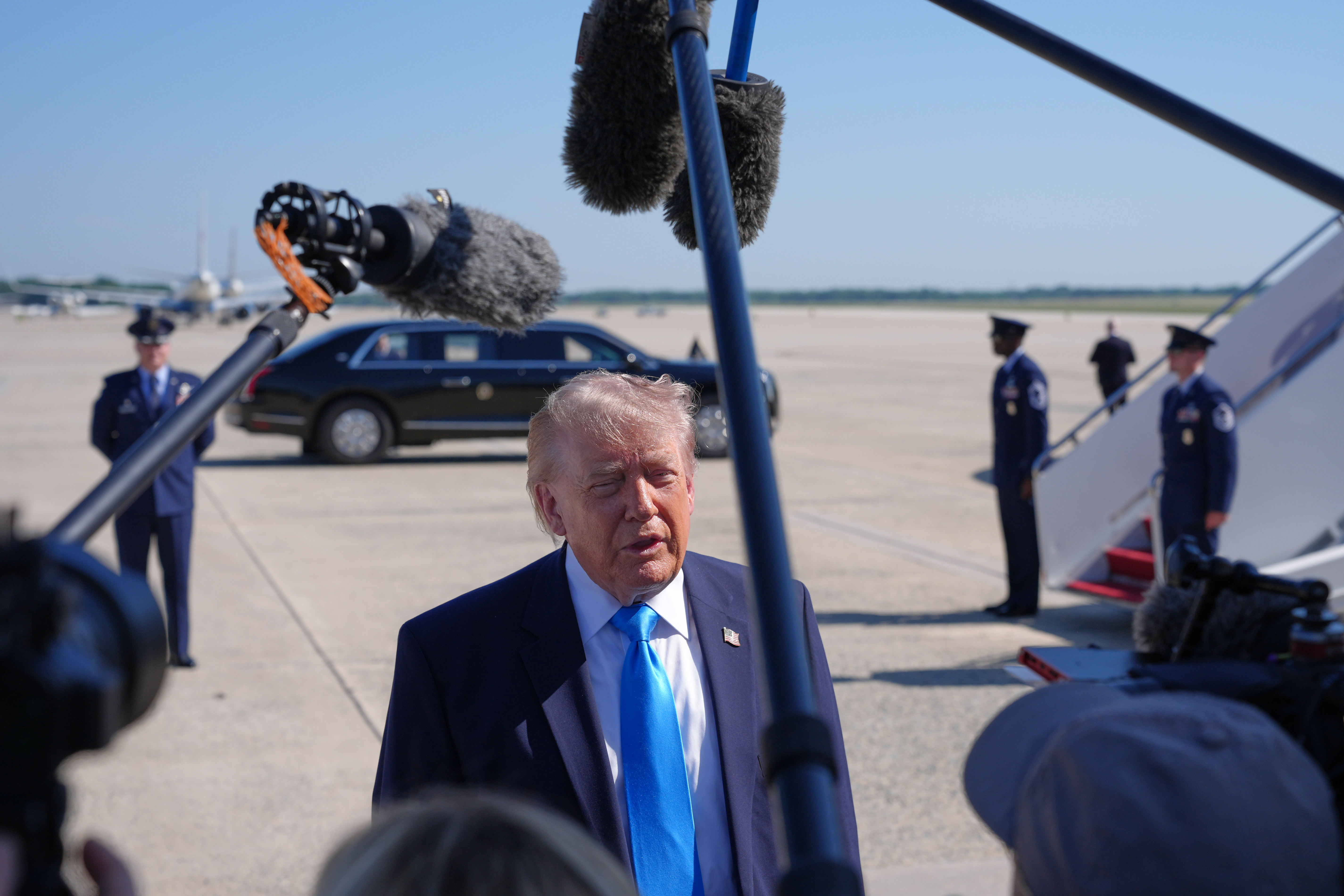 Trump Demands “Correct” Answers From Iran as Oil, Netanyahu Await His Next Move