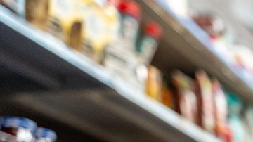 El reporte de Walmart es una señal de que el dinero disponible de los hogares se agota más rápido de lo previsto.