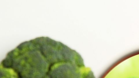 La FDA anunció nuevos retiros de alimentos por riesgo de salmonella.