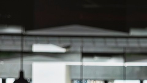 La IA profundizará la brecha entre quienes aprenden a superar los filtros automáticos y quienes quedan atrapados en un sistema que descarta sin explicación.