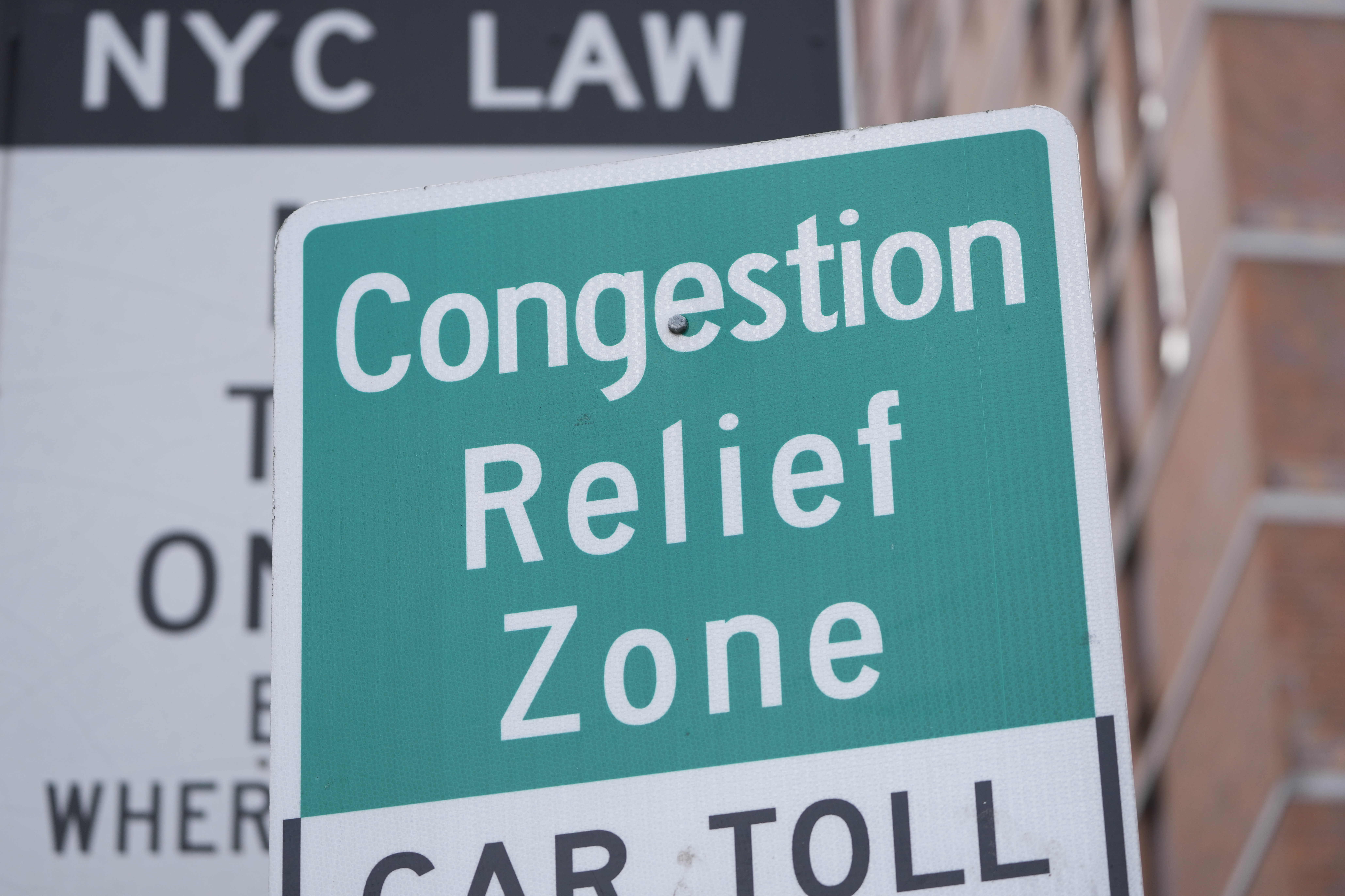 South Bronx Air Quality Worsens After Congestion Pricing, Data Outspeed City Promises