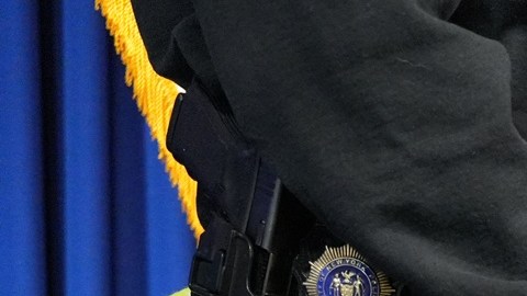 Nuevos perros policía del NYPD se gradúan tras programa especializado de entrenamiento