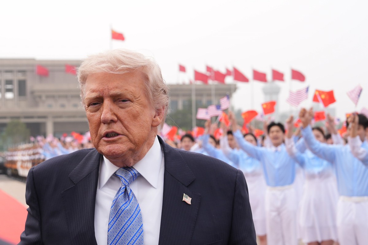Trump asegura tras su visita a China que no busca separar a Taiwán ni ...