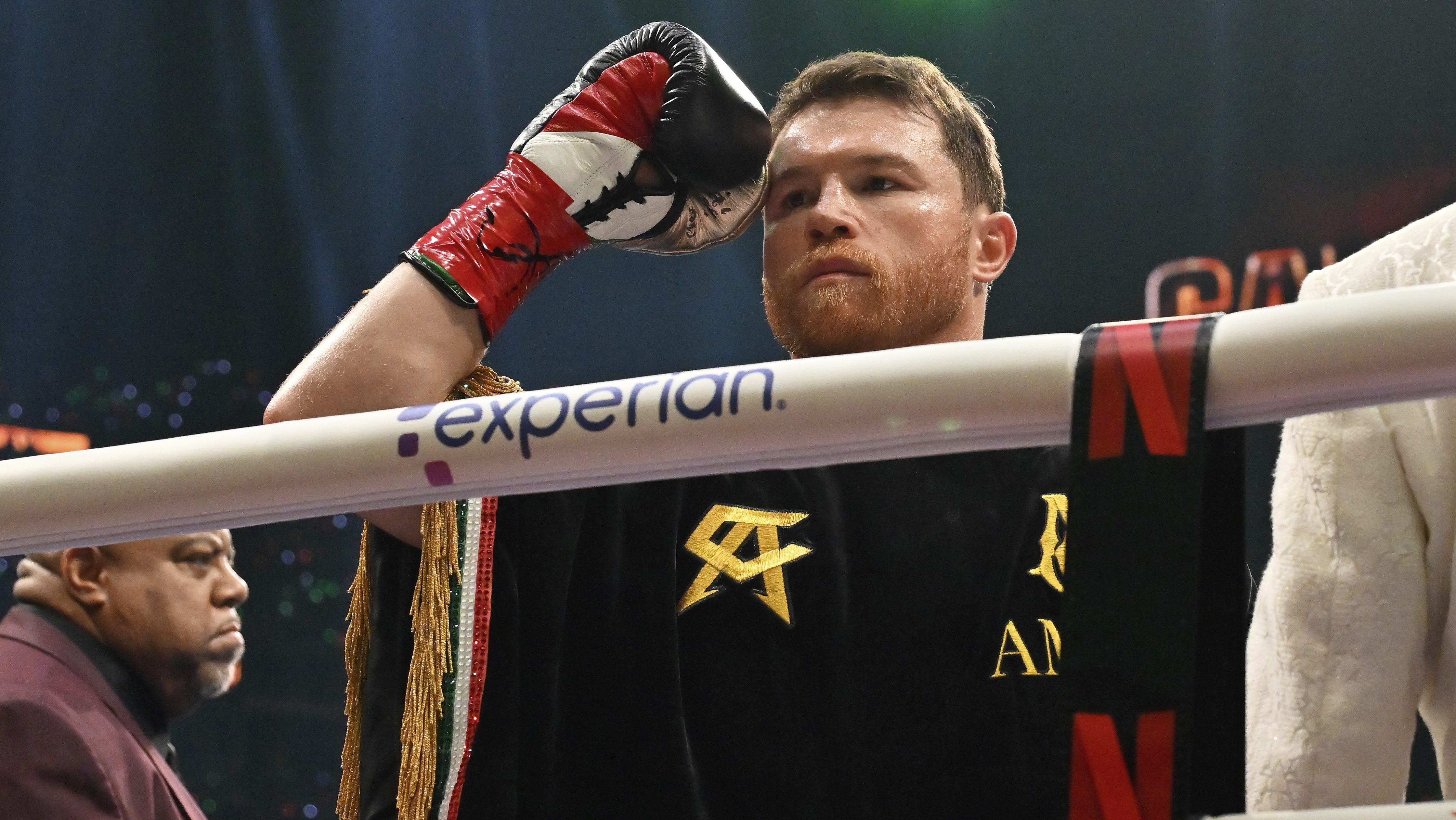 Canelo Álvarez es abucheado en Las Vegas por evitar pelea con David Benavídez