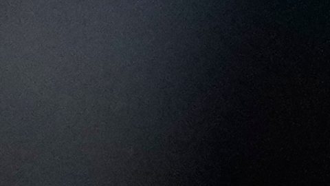 Cristiano Ronaldo, de Portugal, sonríe durante el calentamiento previo al partido de clasificación para el Mundial de 2026, correspondiente al grupo F, entre Portugal y Hungría, que se disputó en Lisboa el 14 de octubre de 2025.