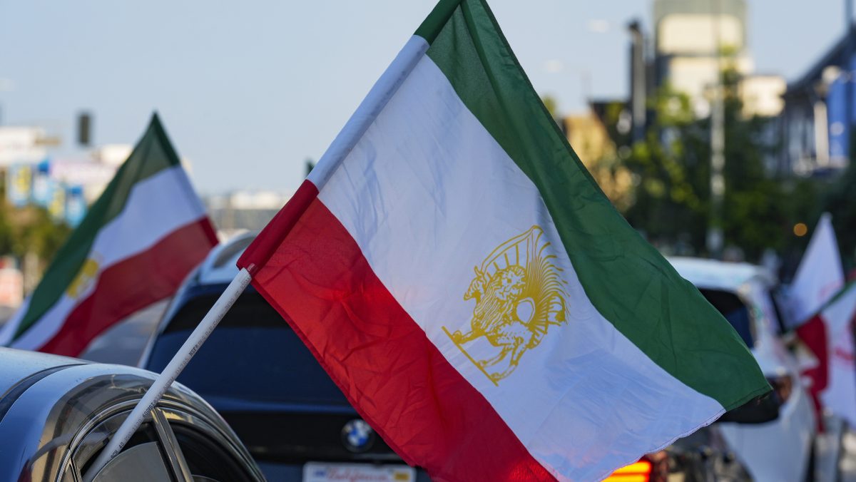 Amenazan a la FIFA con demanda en California por prohibición