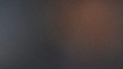 Aaron Judge, de los New York Yankees, conversa con sus compañeros de equipo tras conectar un jonrón de dos carreras que definió el partido en la novena entrada de un juego de béisbol contra los Tampa Bay Rays, el domingo 24 de mayo de 2026, en Nueva York.