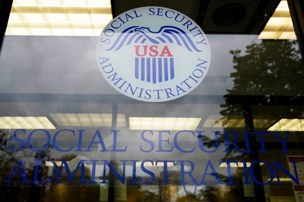 Eight Charged With Identity Fraud in Kentucky Employment Verifications - News Directory 3