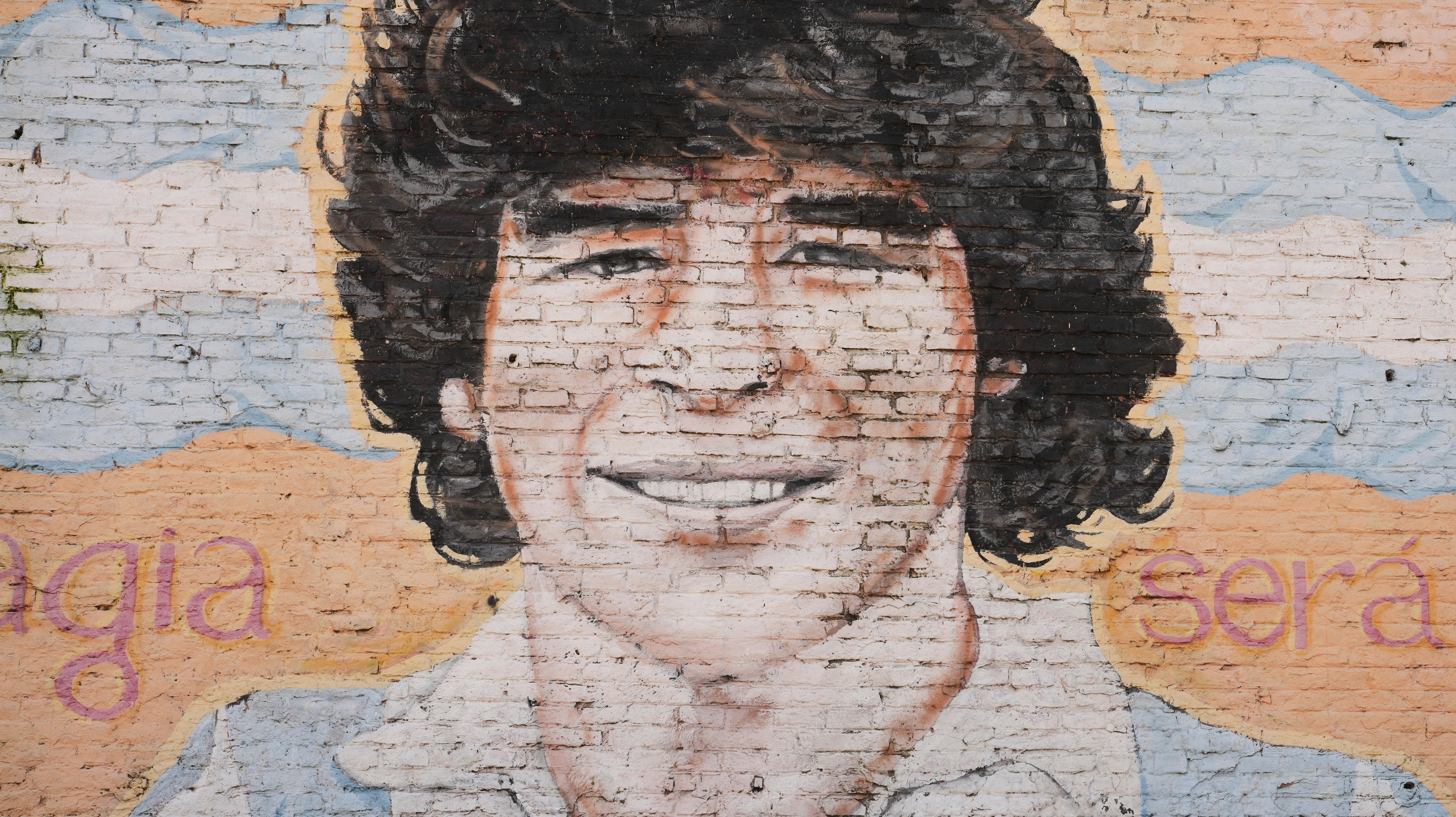 Casa de apuestas “revive” a Maradona con IA y desata fuerte polémica en Argentina