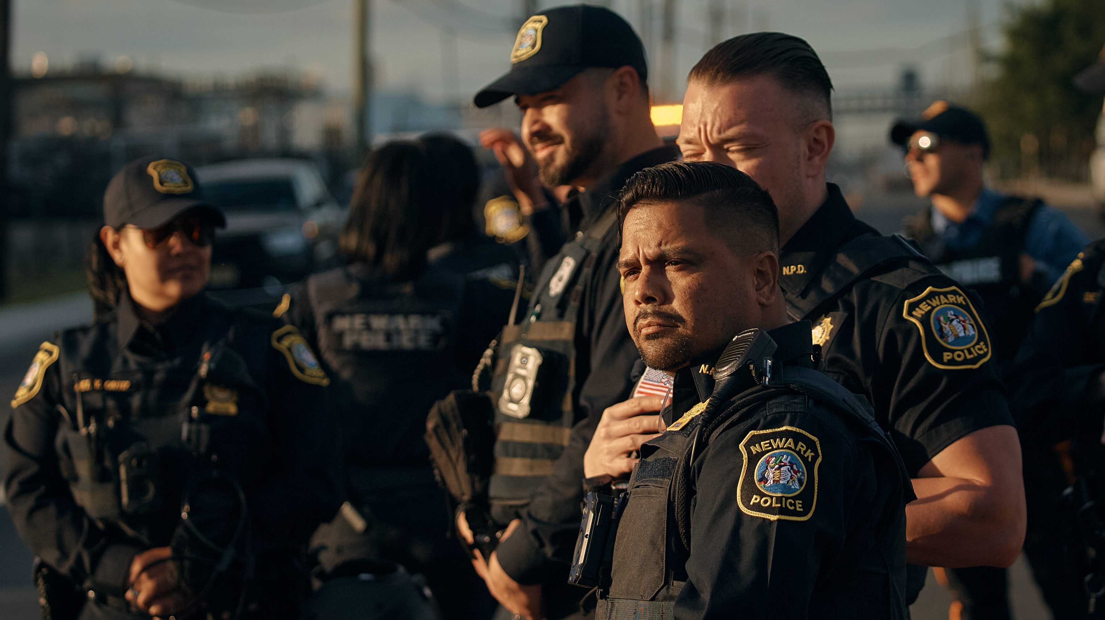 Bajo toque de queda, la policía de Newark toma control de las protestas en&hellip;