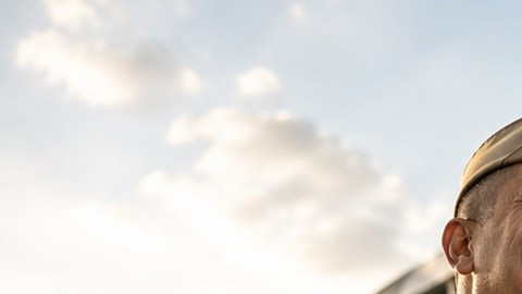 El programa de boletos gratuitos para el Mundial 2026 envía un mensaje de reconocimiento a veteranos y primeros respondientes en un contexto de altos costos de vida.