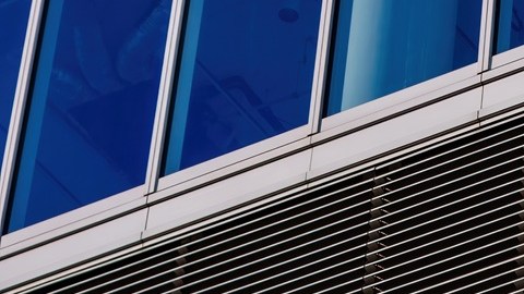 Los números de Oracle cuentan dos historias: un éxito financiero sin precedentes, pero también una transformación que ya costó el despido de 21,000 personas.