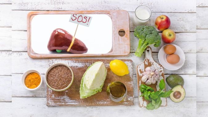 Hígado graso: cómo revertirlo con ciencia, alimentos clave y mitos que debes evitar