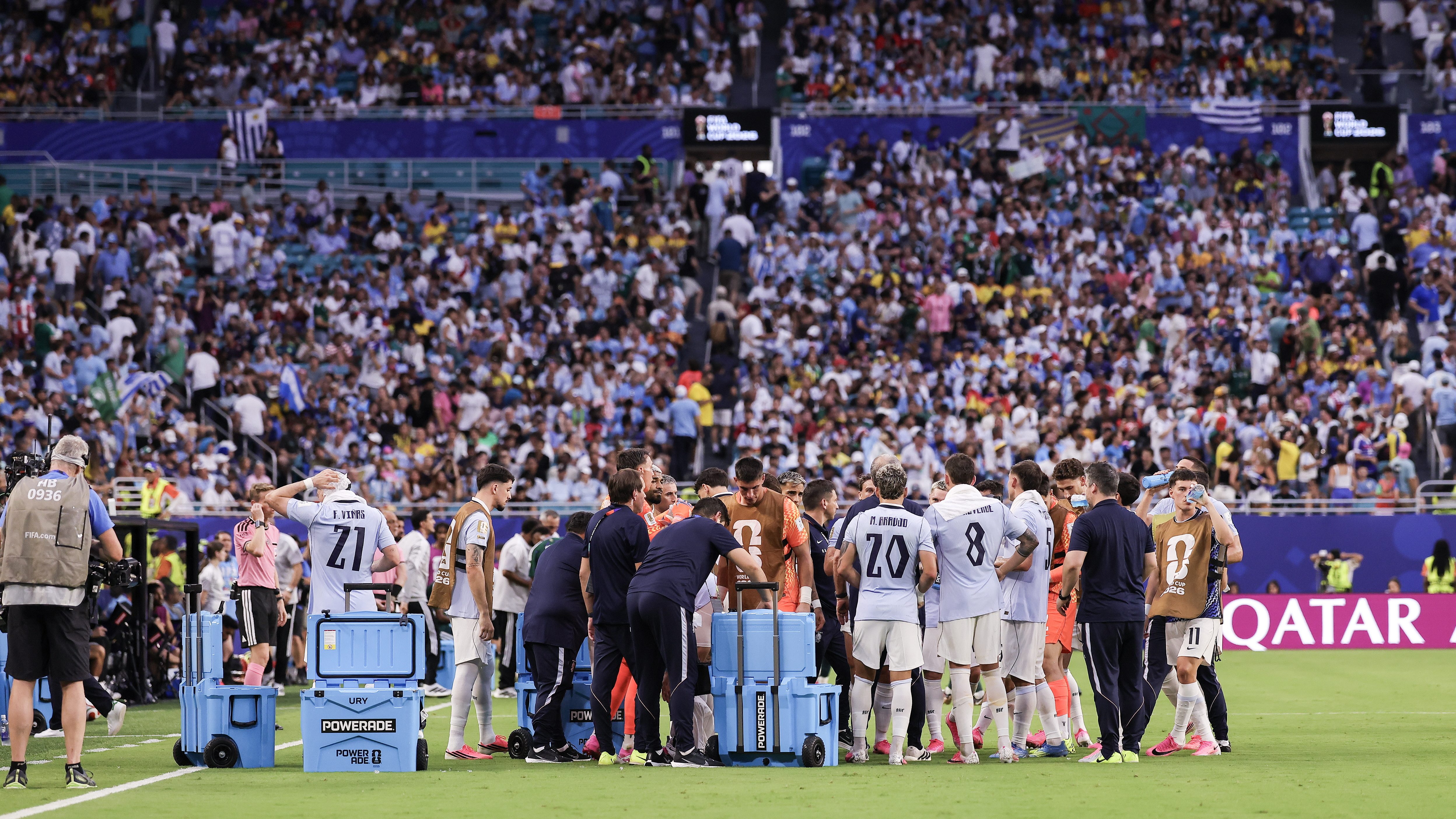 Exhaustiva revisión de equipaje que pasó Uruguay antes de enfrentar a Arabia Saudita [Video]