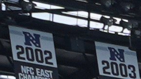 Con capacidad para 68,324 espectadores, el Lincoln Financial Field fue inaugurado en 2003 y es casa de los Eagles en la NFL.
