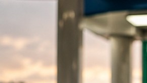 La combinación de petróleo caro, jet fuel disparado y la inflación que no cede puede convertir el verano 2026 en una temporada de viajes selectiva.