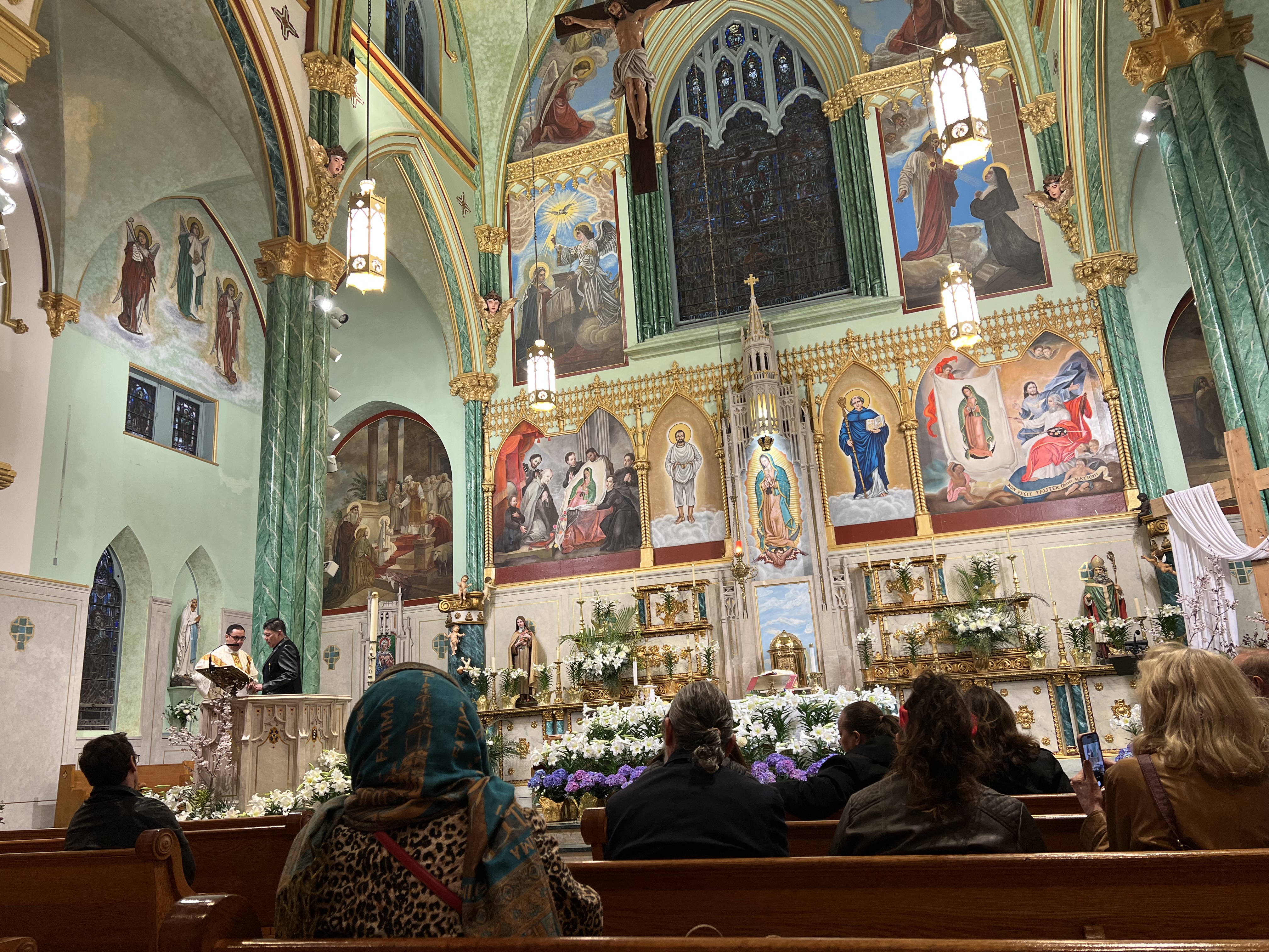 Creencias religiosas dividen a neoyorquinos ante nueva Ley de ayuda médica para morir