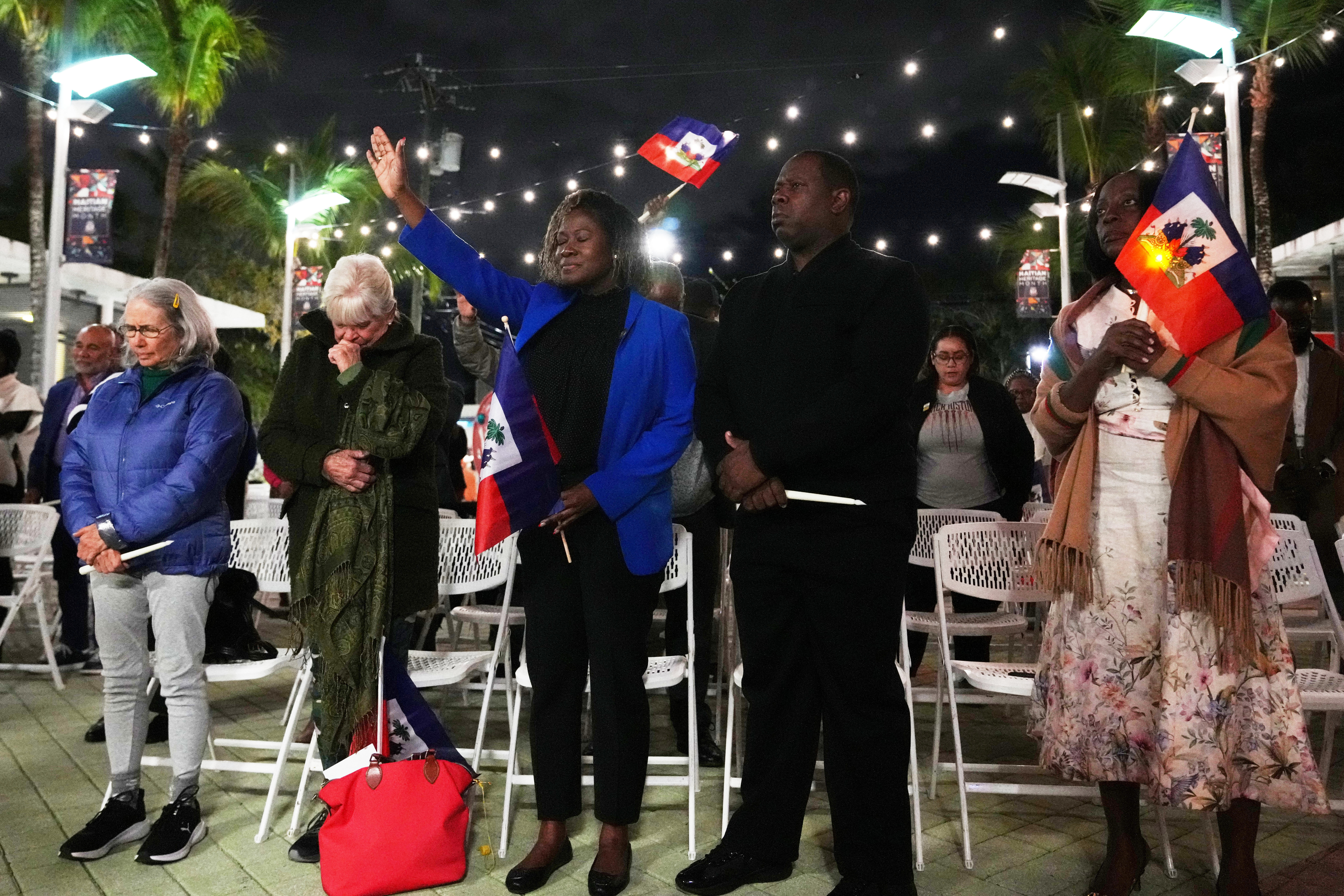 ICE prepara operativo para deportar migrantes haitianos cuando pierdan el TPS, según fuentes