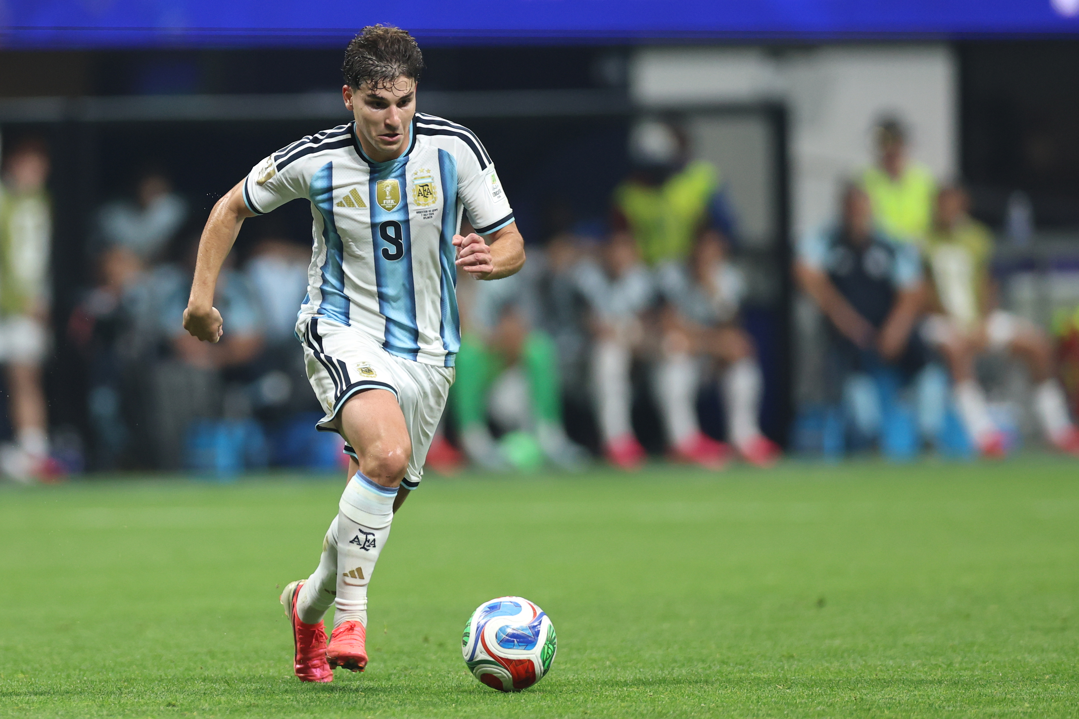 Atlético vuelve a negar venta de Julián Álvarez: “No lo venderemos por 100, ni&hellip;