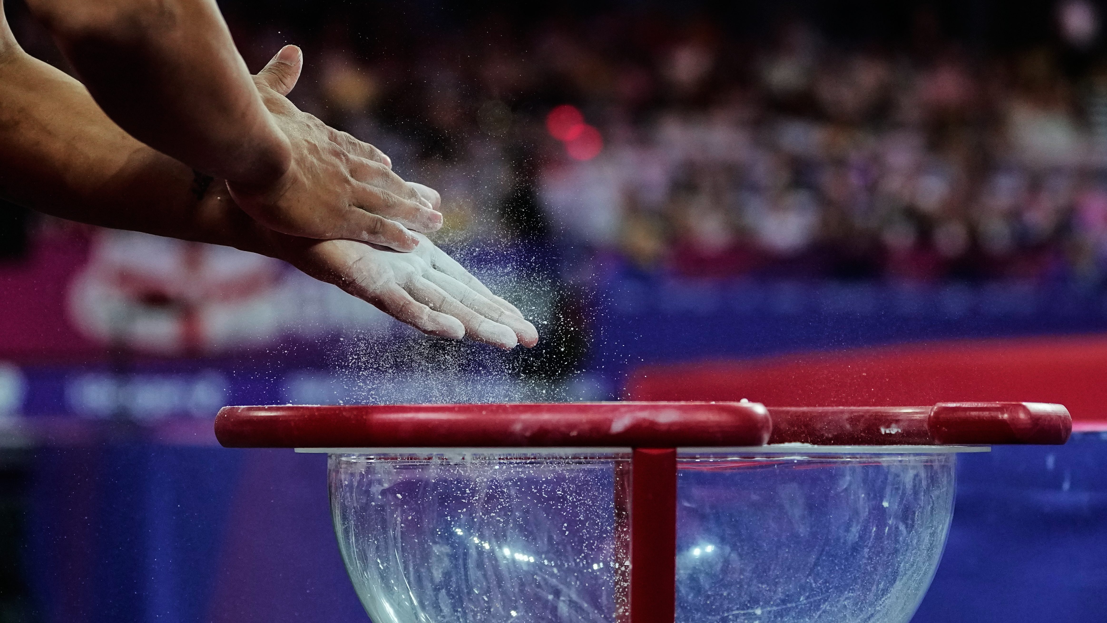 Gimnasta inglés sufrió escalofriante caída de cabeza en los Juegos de la Commonwealth