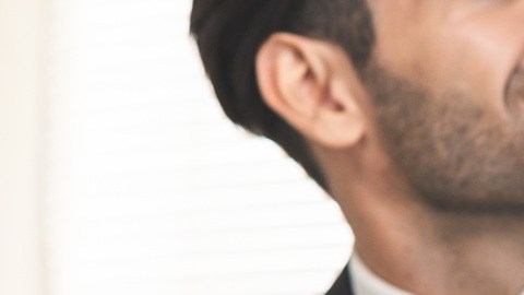 Aprender a negociar un aumento salarial es parte de una estrategia financiera directa.