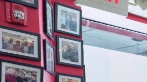 Restaurantes locales y cadenas adaptan sus menús y espacios para celebrar los triunfos de las selecciones y recibir a miles de comensales.