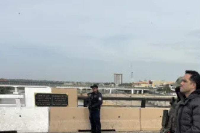 Deportación de David Vargas-Rivera.