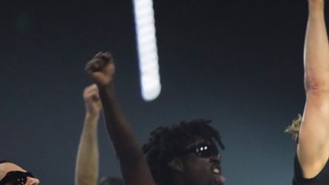 El artista británico disfrutó el partido desde Wembley, donde también ofrece una serie de conciertos