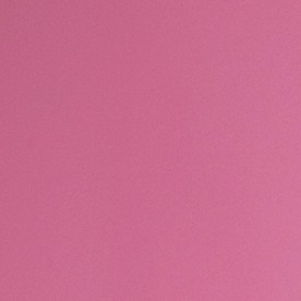 El cortisol elevado de forma crónica altera el metabolismo, enviando señales al cuerpo para almacenar grasa en la zona abdominal como mecanismo de supervivencia.