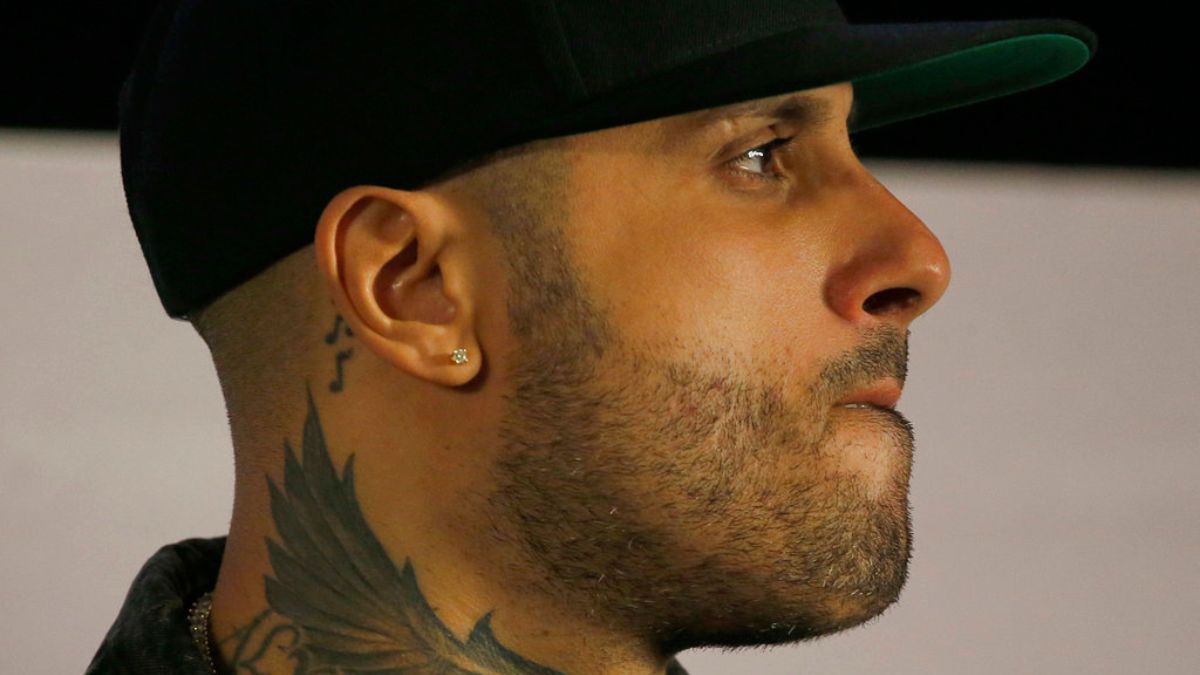 Nicky Jam pone su avión al servicio de Venezuela y envía ayuda humanitaria