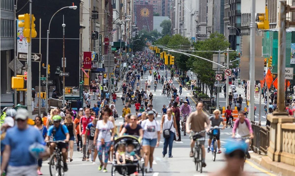 Summer Streets 2026 regresa a NYC: calles sin autos, actividades gratis y sorteo especial de los Knicks