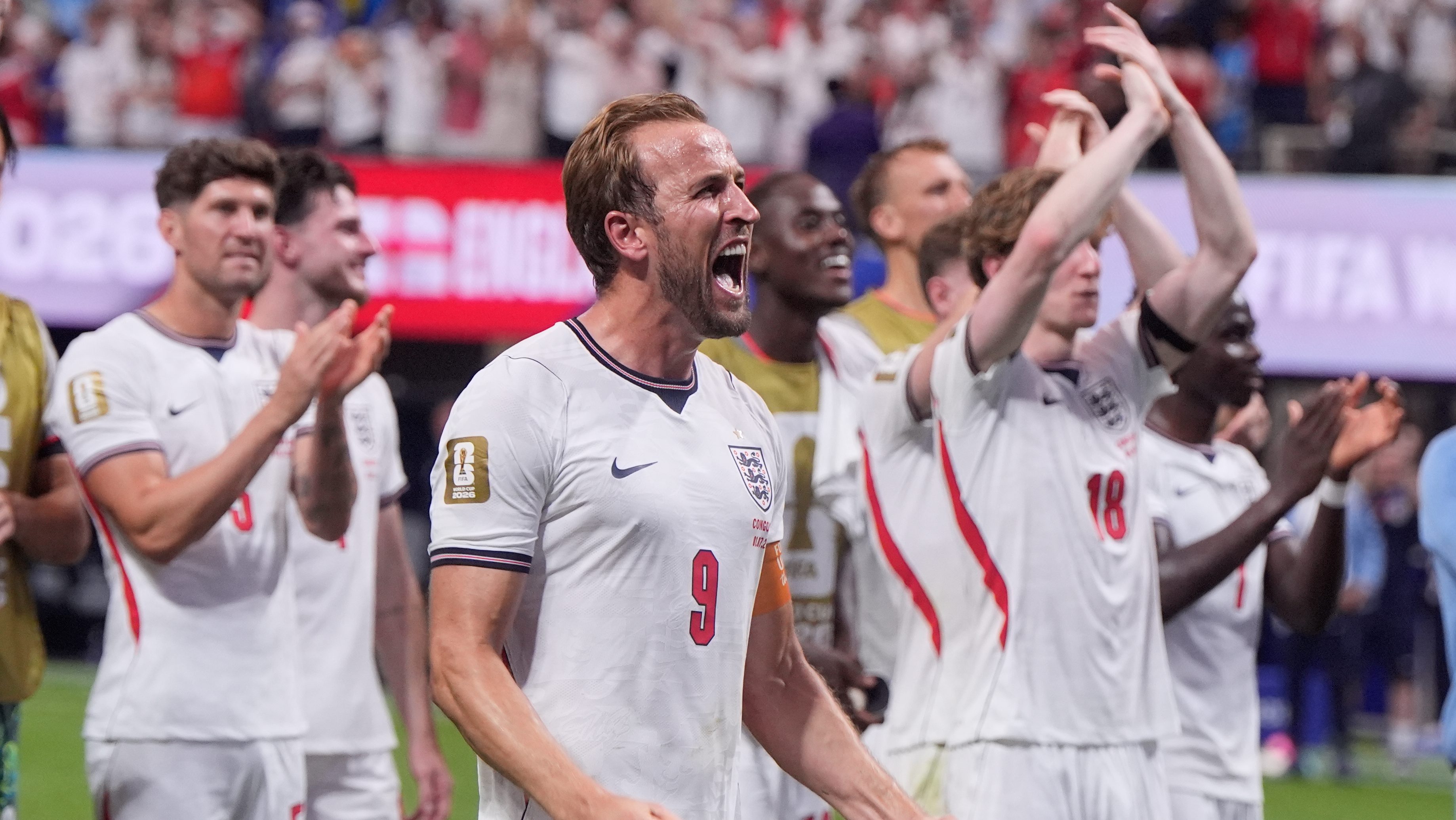 Pubs en Inglaterra podrán abrir hasta las 5:00 AM por partido ante México en el Mundial 2026