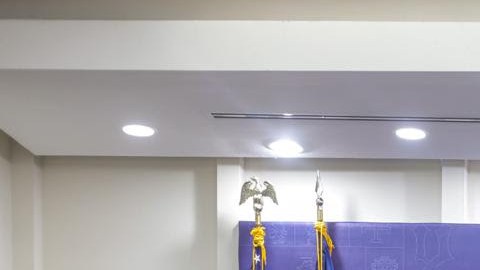 Francisco Domenech sale de la Administración de Jenniffer González