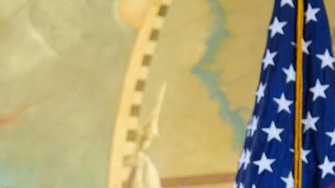El candidato republicano a gobernador de Florida, el congresista Byron Donalds, habla este martes, en la Torre de la Libertad (Freedom Tower) en Miami (Estados Unidos).