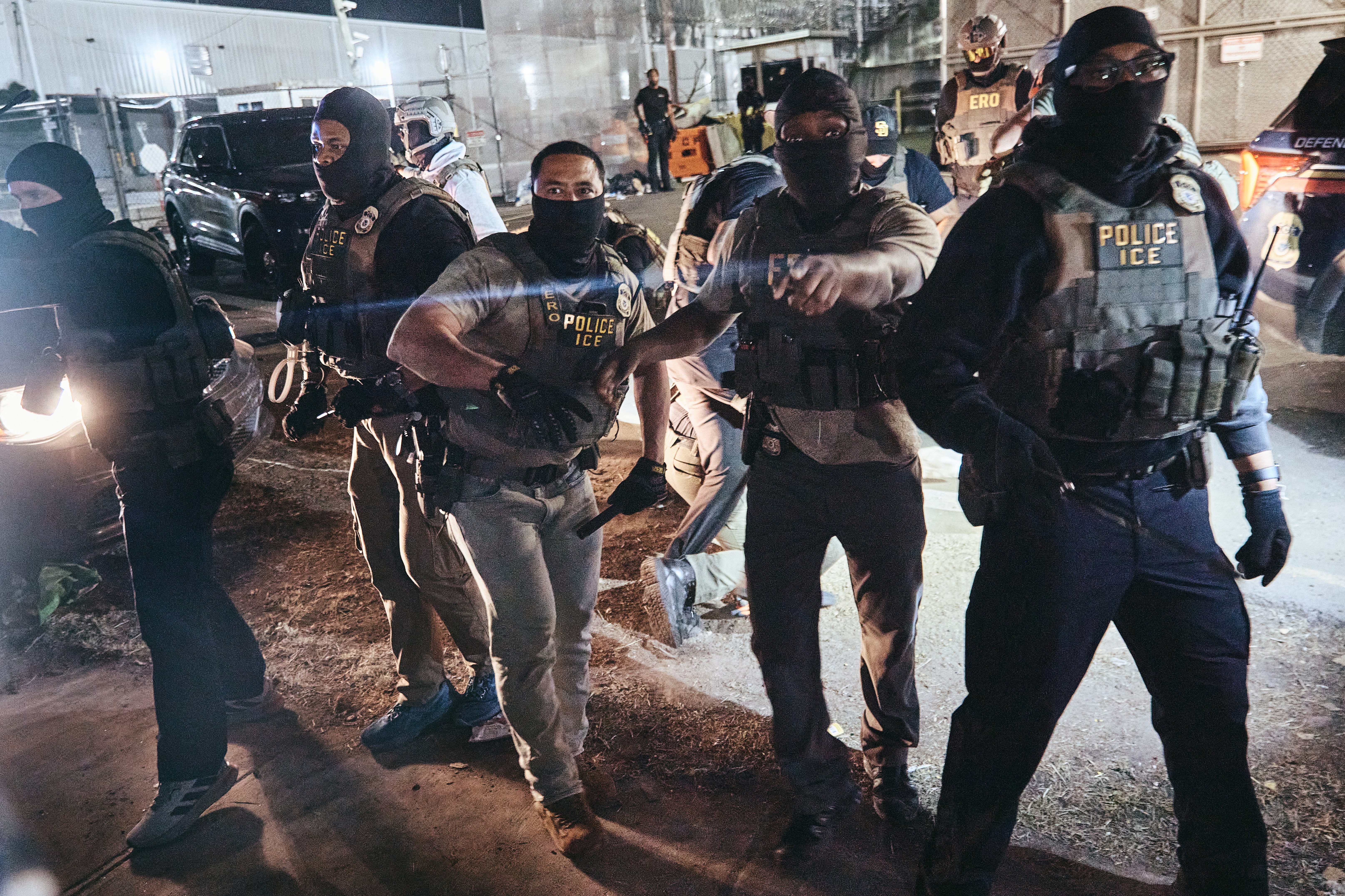 Gobierno de Trump registra el nivel más alto de detenciones de migrantes en EE.UU.
