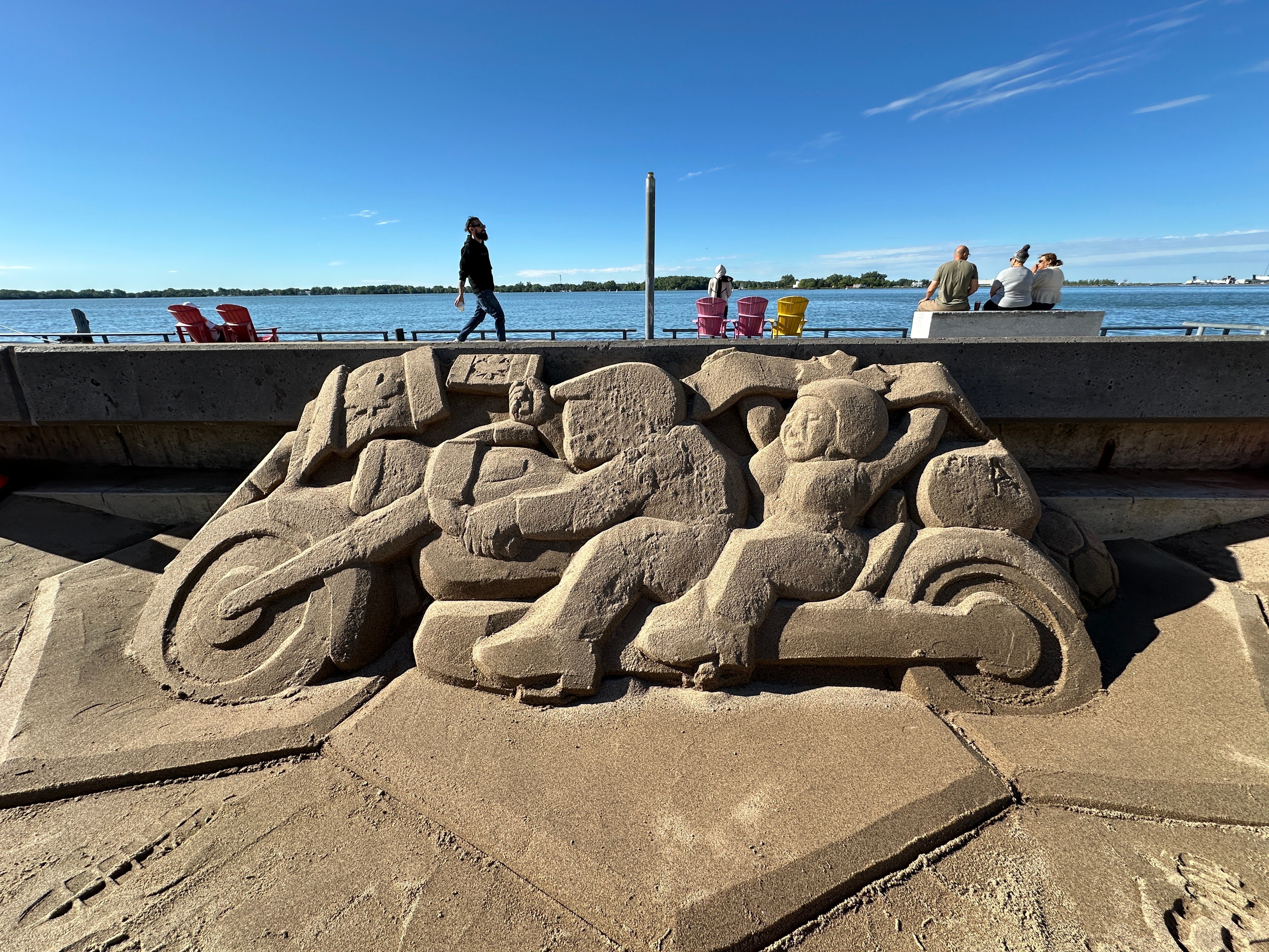 Trump ahora quiere cambiar el nombre de lago Ontario a “lago América” en medio de pugna comercial con Canadá