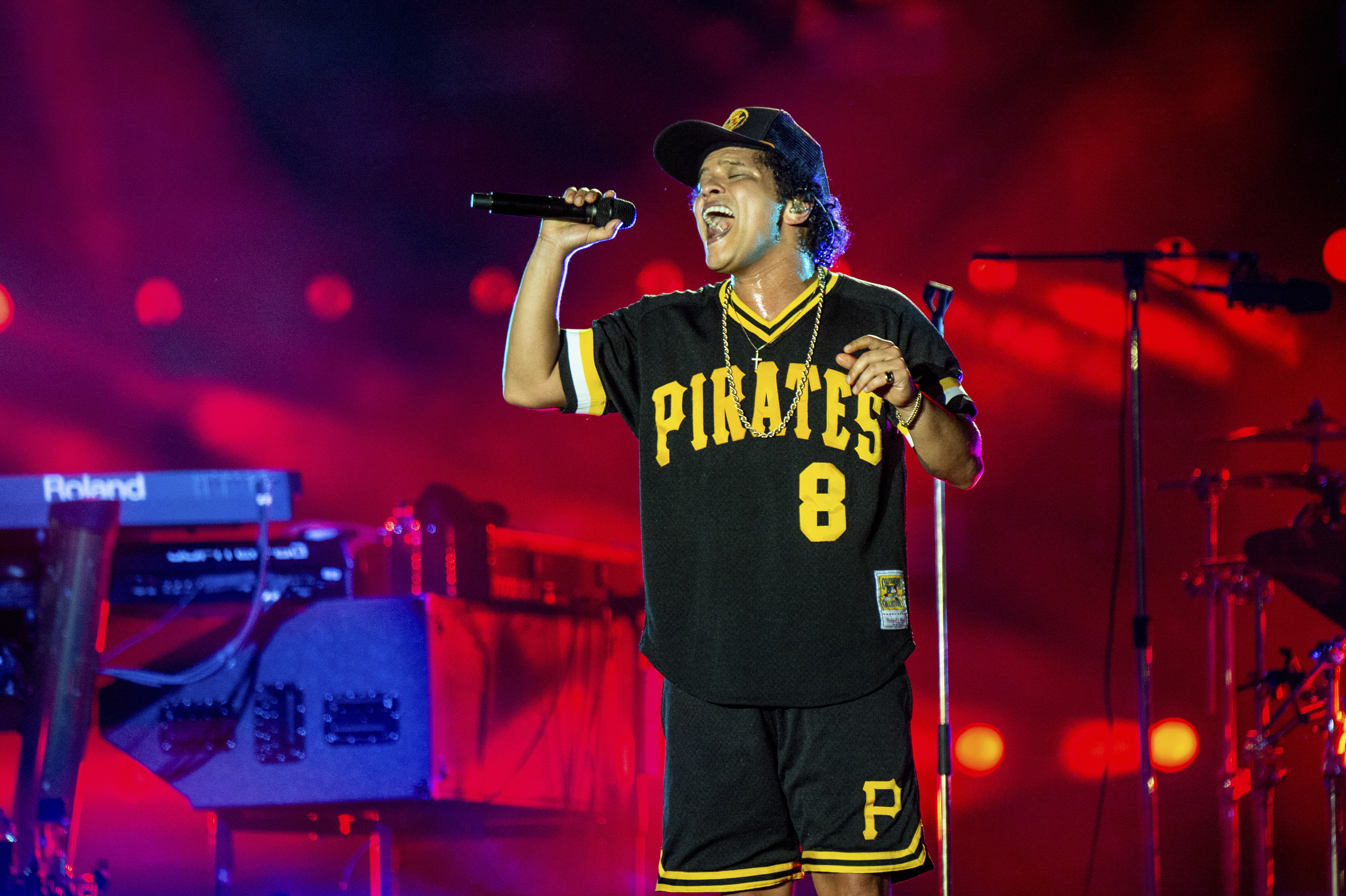 ¿Con dedicatoria especial? Bruno Mars comparte video mencionando a las mujeres latinas