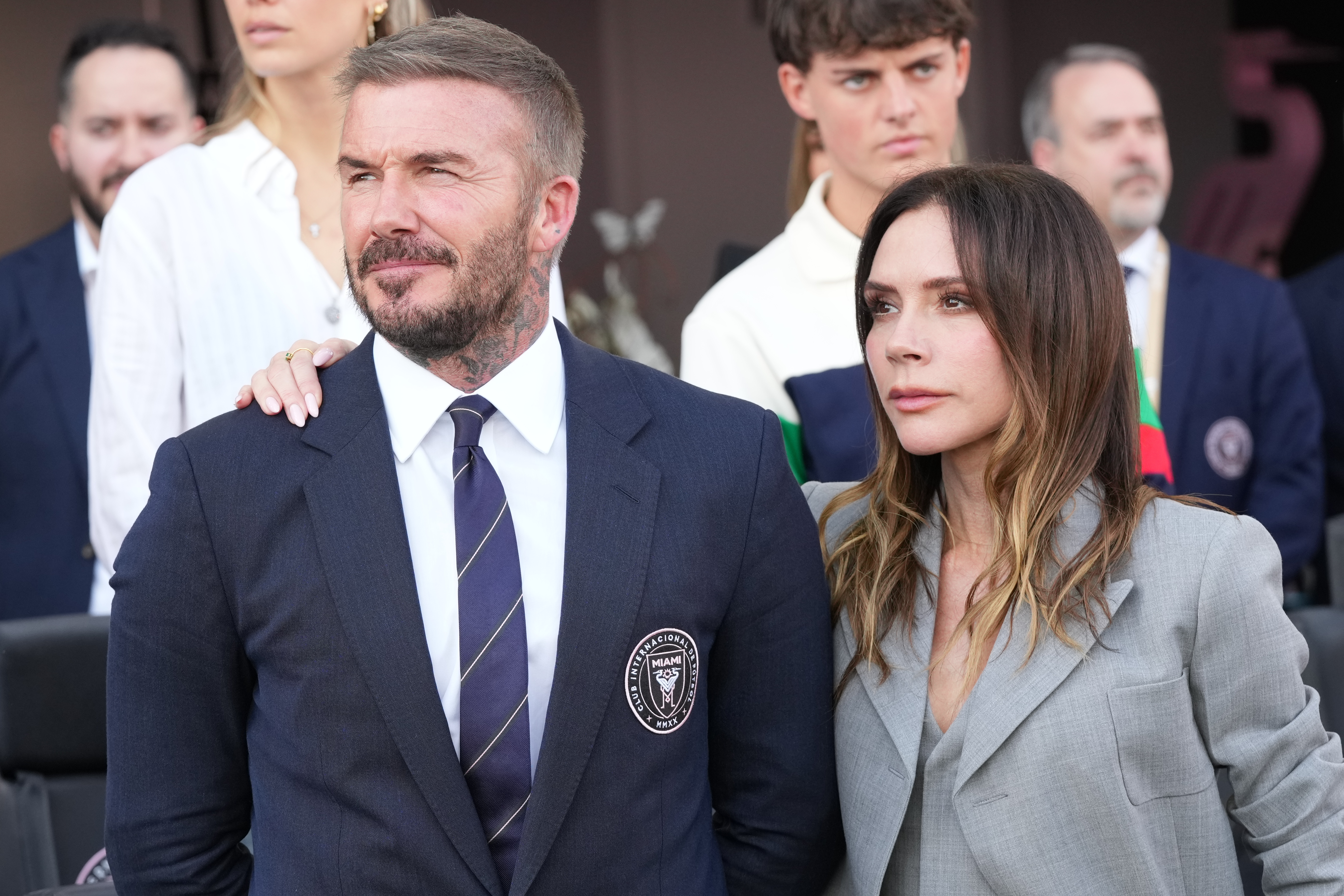 David y Victoria Beckham ganaron batalla legal contra sus vecinos de Inglaterra
