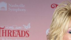 Las dos artistas quedaron unidas por una balada que pasó de la intimidad de Dolly al registro vocal inolvidable de Whitney