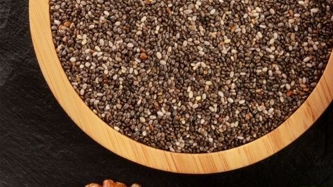 ¿Sabías que existen alimentos capaces de activar exactamente la misma hormona que los medicamentos para la diabetes tipo 2?. Mientras que las inyecciones de semaglutida solo tapan los síntomas temporalmente, nutrir tu cuerpo con fibra fermentable, ácidos grasos omega-3 y proteína de calidad entrena a tu organismo para sanar desde adentro.