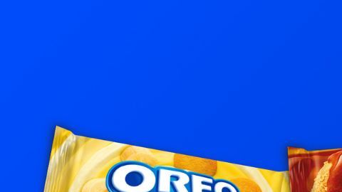 De la nostalgia del pudín de plátano a la atrevida combinación salada de pollo con waffles: las nuevas galletas Oreo buscan conquistar los paladares más curiosos de Estados Unidos.
