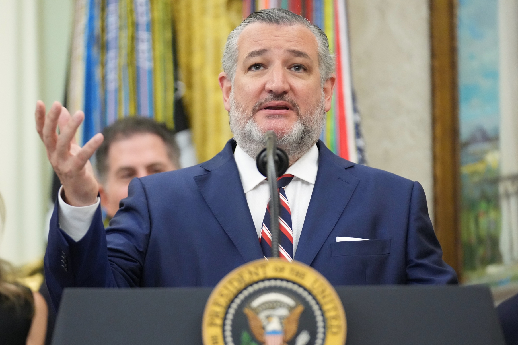 Ted Cruz pide elecciones libres en Venezuela y fija el “plazo máximo” para celebrarlas