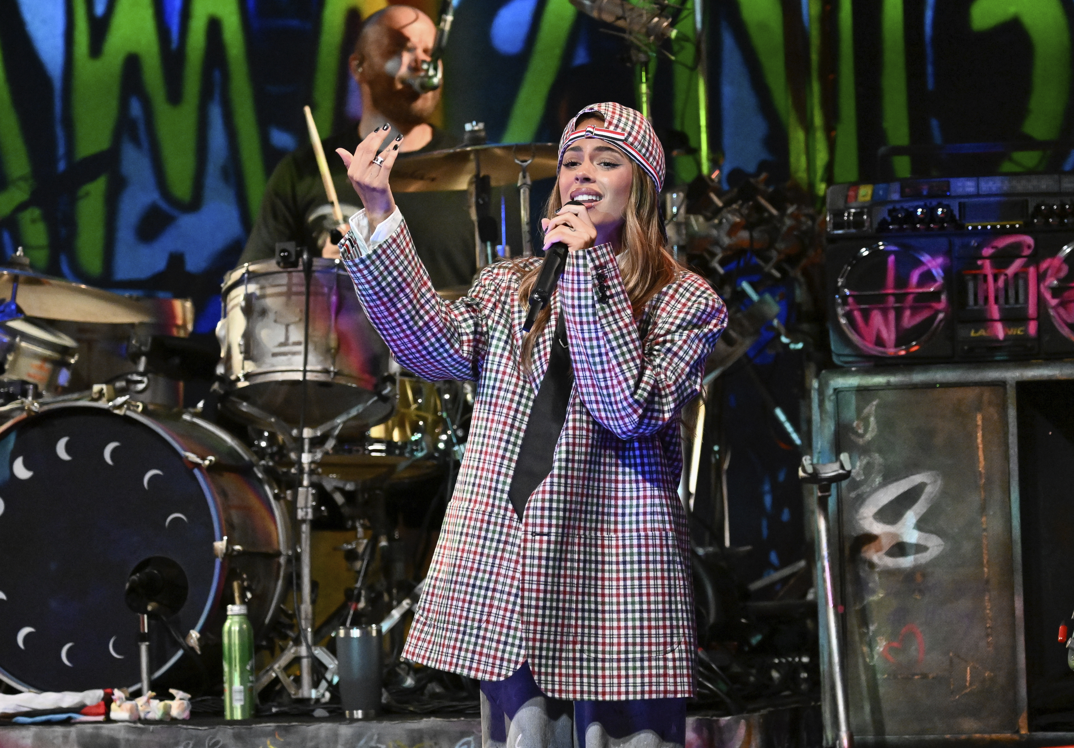 Tini Stoessel se une nuevamente a Los Ángeles Azules con “Pa’ Él”